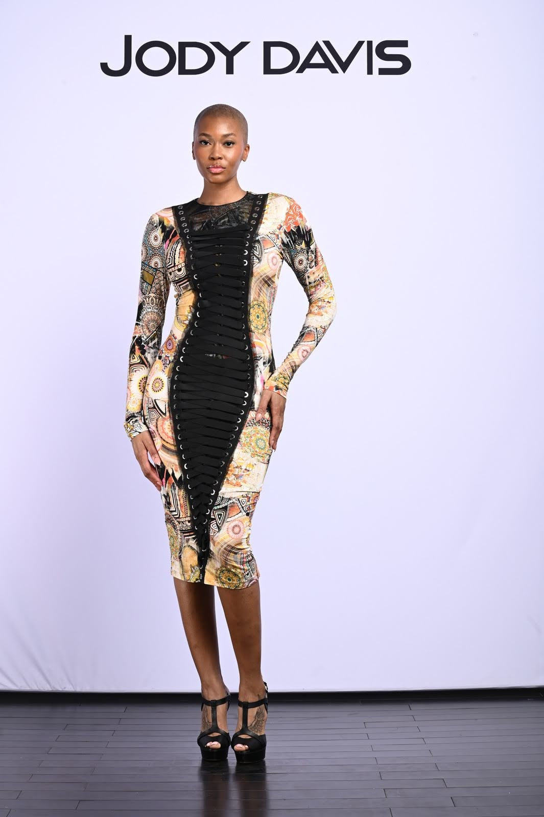 Bodycon Lace-Up Front Multicolor print Dress - XS / Multi-color print Bodycon Lace-Up Front Multicolor print Dress - XS / Multi-color print