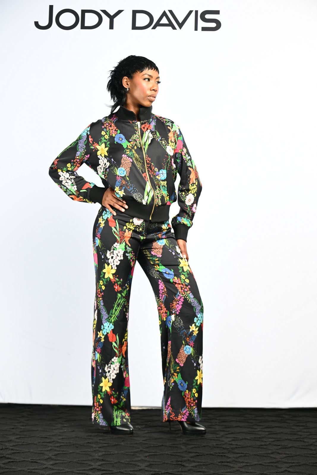 Relaxed Fit Pant Black Bloom Print
