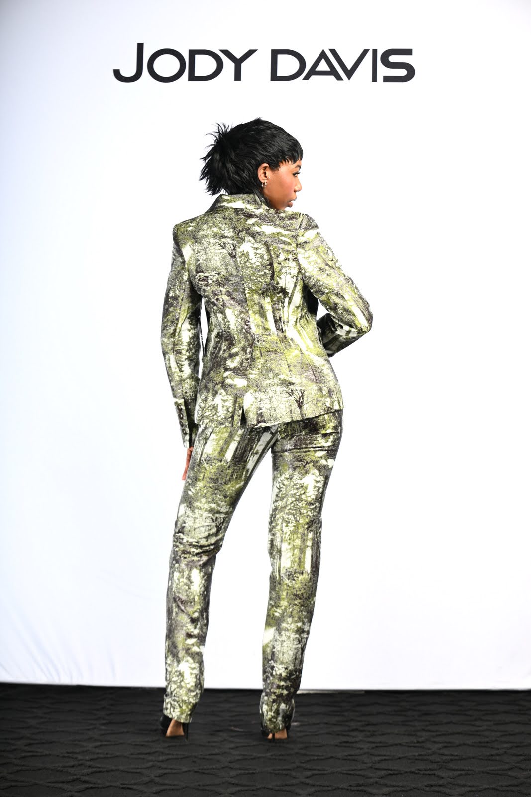 Jacket Semi-fitted, Metallic Forest Print, Button Front Jacket