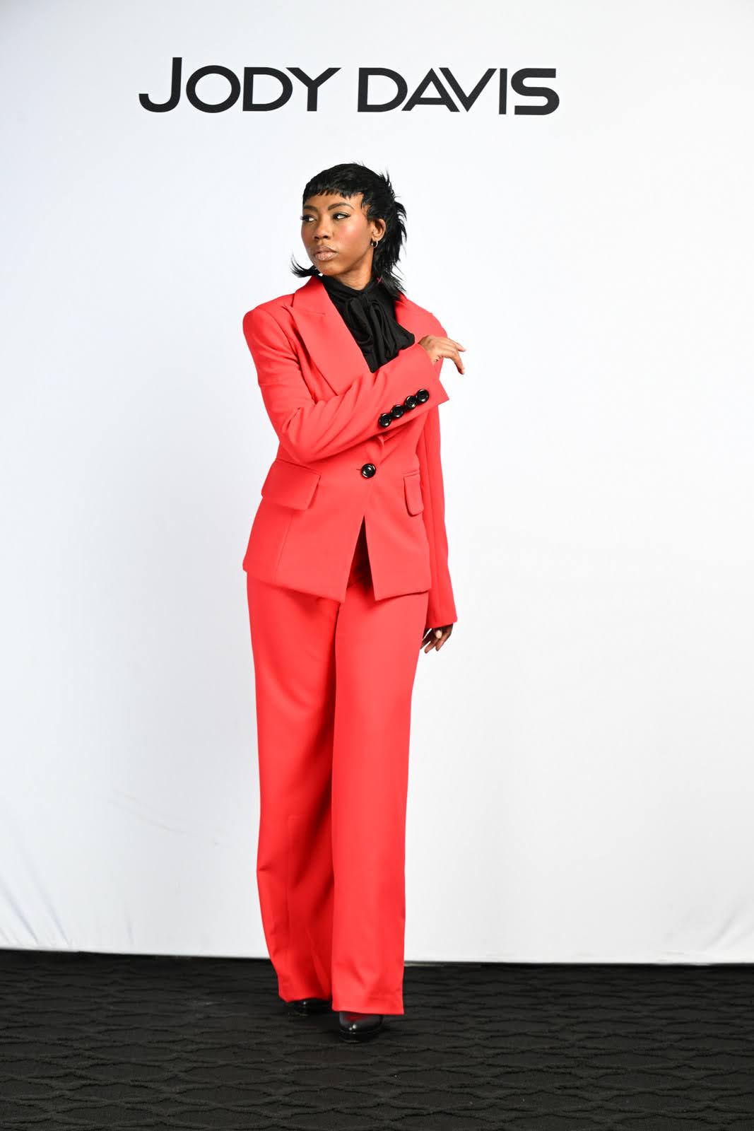 Jacket Semi-fitted Button Front Clas Jacket