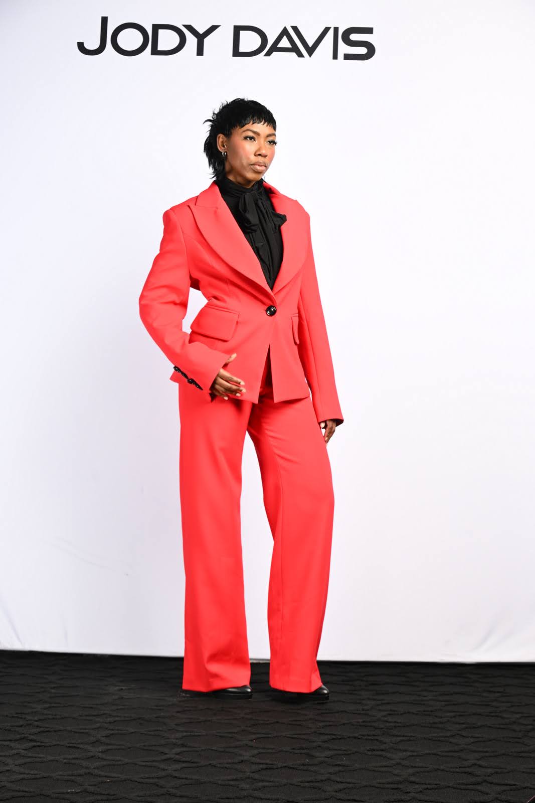 Jacket Semi-fitted Button Front Clas Jacket